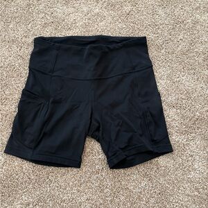 Lululemon Fast and Free tight short - black, 8